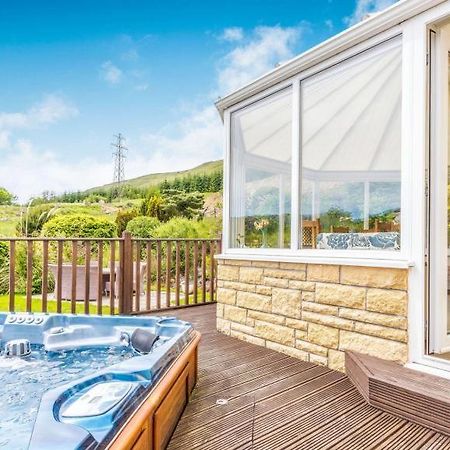 3 Bedroom Luxury Home, Hot Tub, Stunning Views Of Killin, Sitting On The River Dochart מראה חיצוני תמונה