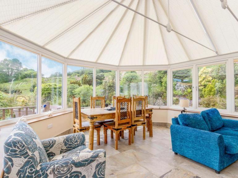 3 Bedroom Luxury Home, Hot Tub, Stunning Views Of Killin, Sitting On The River Dochart מראה חיצוני תמונה